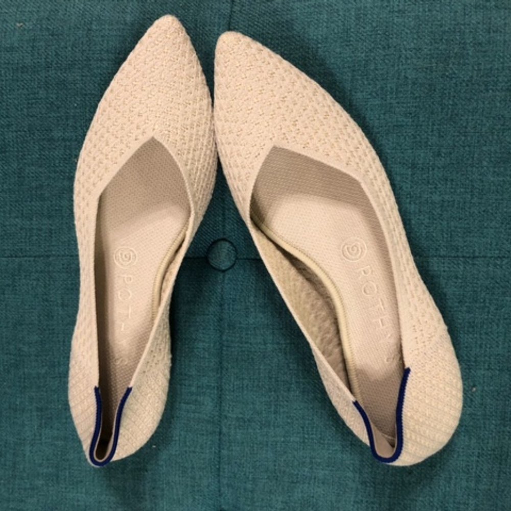 Salt Honeycomb Rothy's - size 9